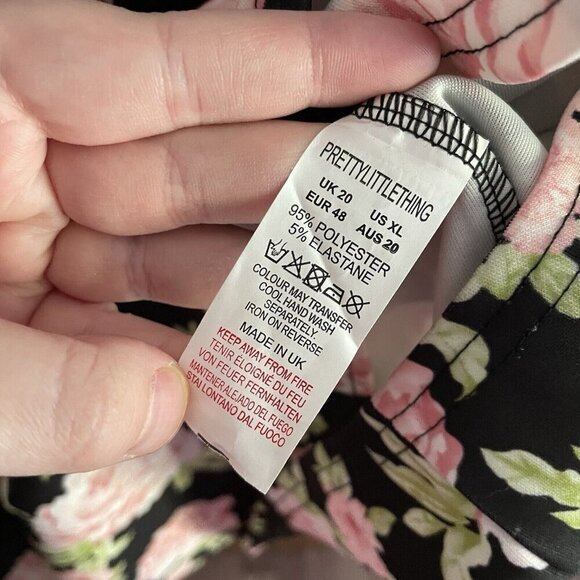 PrettyLittleThing Women Plus 16 Black Rose Print Puff Shoulder Bodycon Dress NWT - Picture 10 of 11